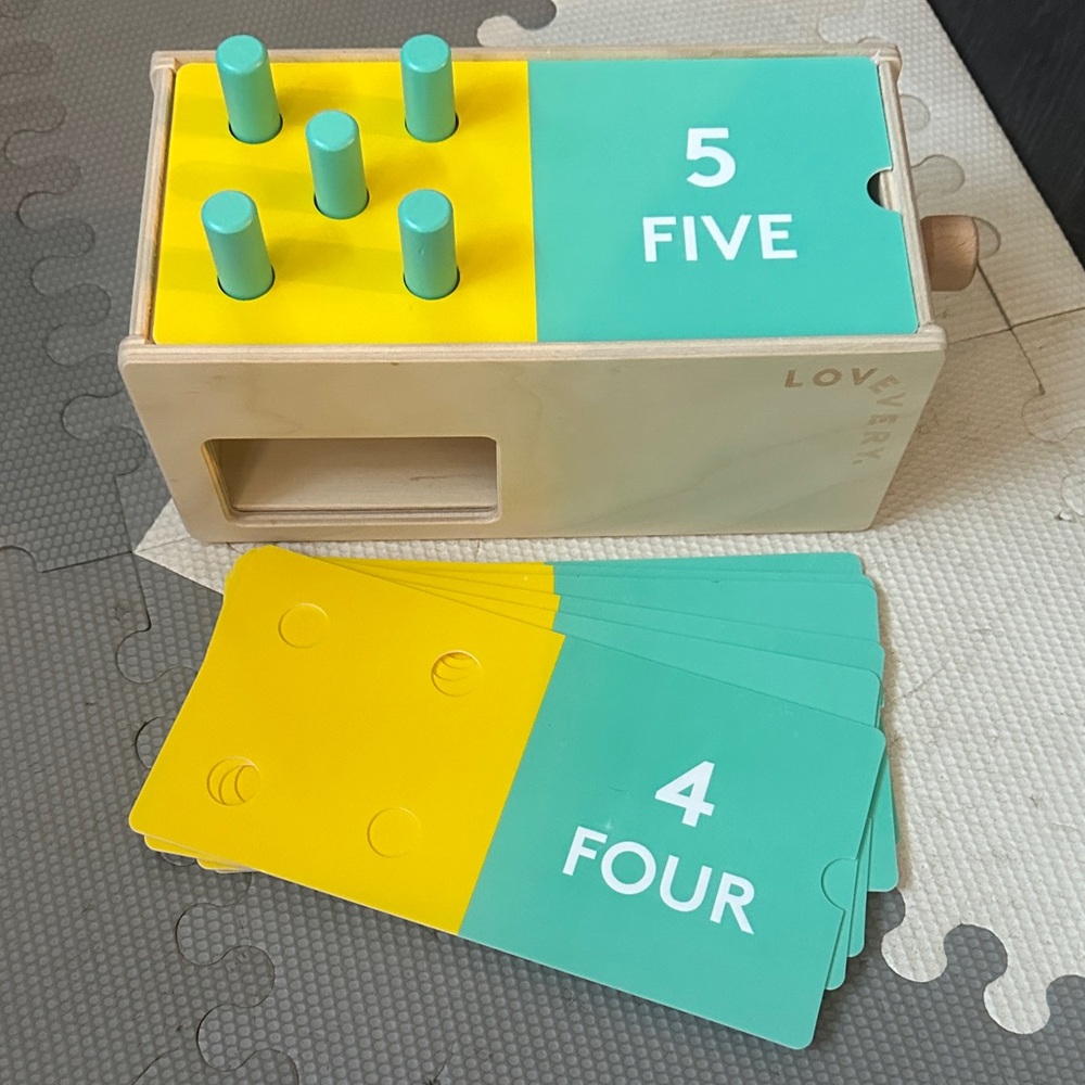 Lovevery Wooden Counting Peg Box - Teal and Yellow Number Learning Set